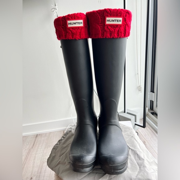 Women’s Hunter Boots - Picture 2 of 2